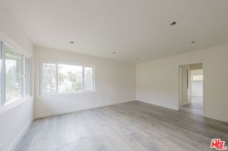 10043 Haines Canyon Avenue B, Los Angeles, CA 91042
