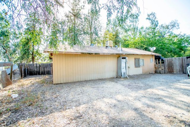 9361 Road 248, Terra Bella, CA 93270