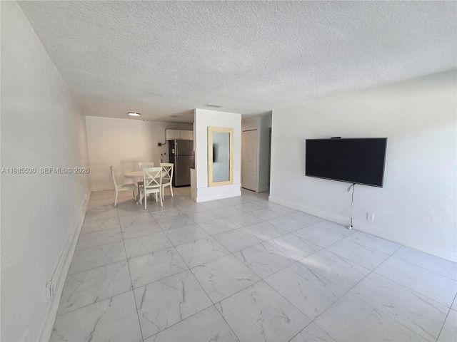 5307 NW 23rd St 176, Lauderhill, FL 33313