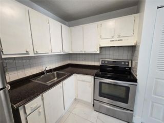 5307 NW 23rd St 176, Lauderhill, FL 33313