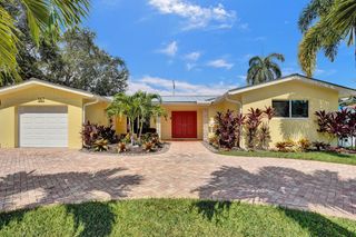 161 SW 8th Terrace, Boca Raton, FL 33486