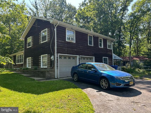 133 TUCKERTON, Medford Lakes, NJ 08055