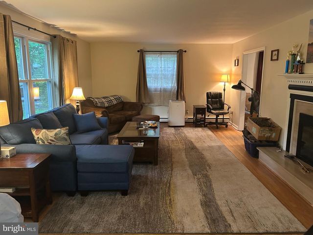 133 TUCKERTON, Medford Lakes, NJ 08055