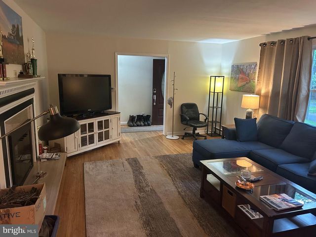 133 TUCKERTON, Medford Lakes, NJ 08055