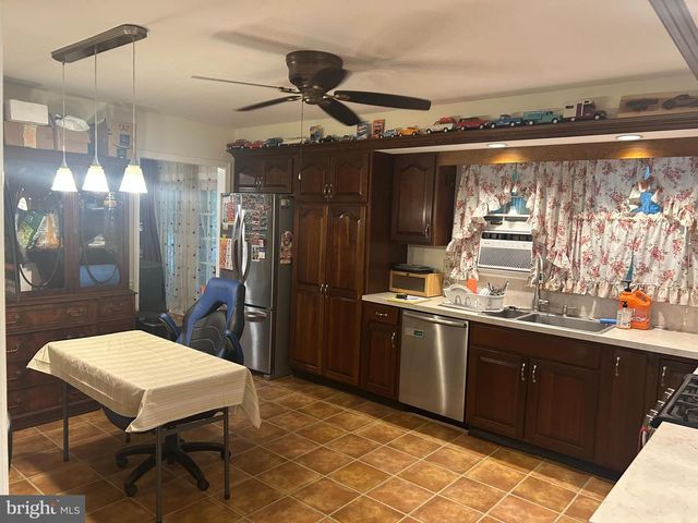 133 TUCKERTON, Medford Lakes, NJ 08055