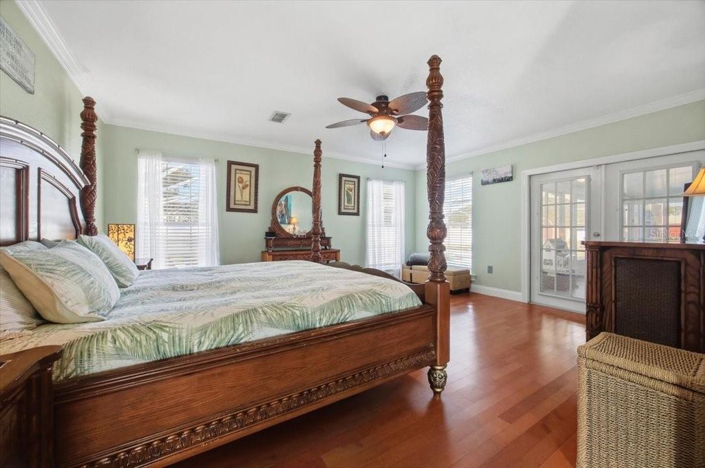 Image 13 of property listing at Address unavailable.