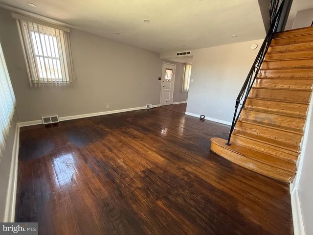 9083 CONVENT AVE, Philadelphia, PA 19136