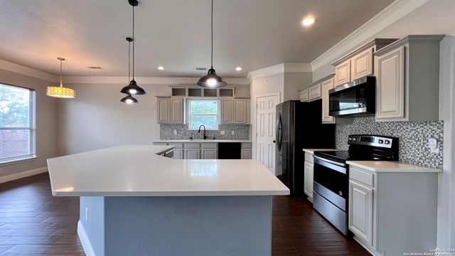 1042 MALTESE GDN, San Antonio, TX 78260