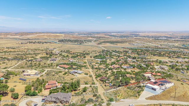 Lakeview Dr Vic Oliver L Drive, Palmdale, CA 93551