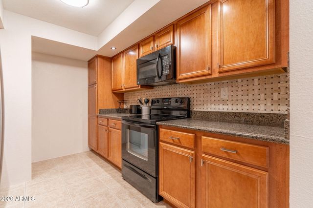 8500 E INDIAN SCHOOL Road 143, Scottsdale, AZ 85251