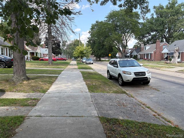 17655 Sunderland Road, Detroit, MI 48219