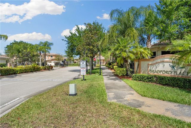 2522 Stockbridge None SW, Vero Beach, FL 32962