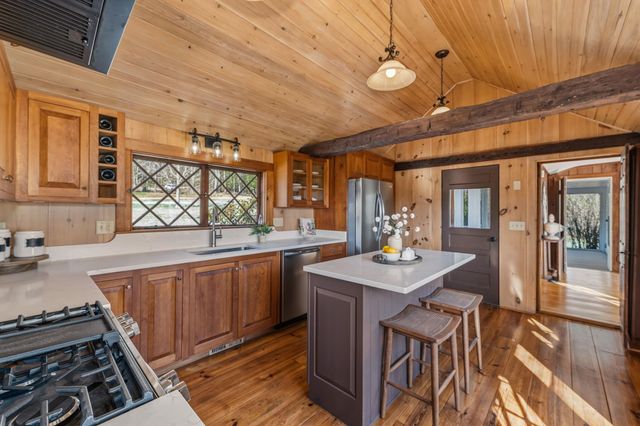 255 John Tasker Road, Barnstead, NH 03218