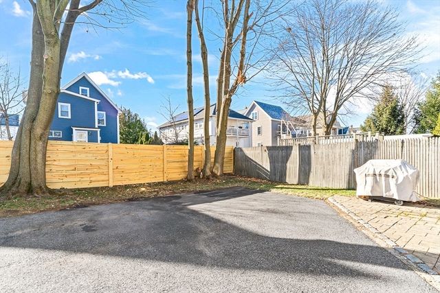 32 Watts St 1, Malden, MA 02148