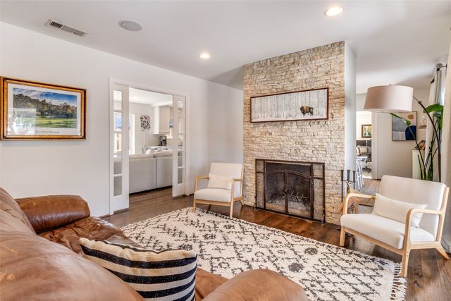 6718 Starling Circle, Dallas, TX 75209