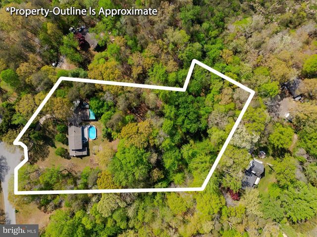 2420 CECIL LN, Huntingtown, MD 20639