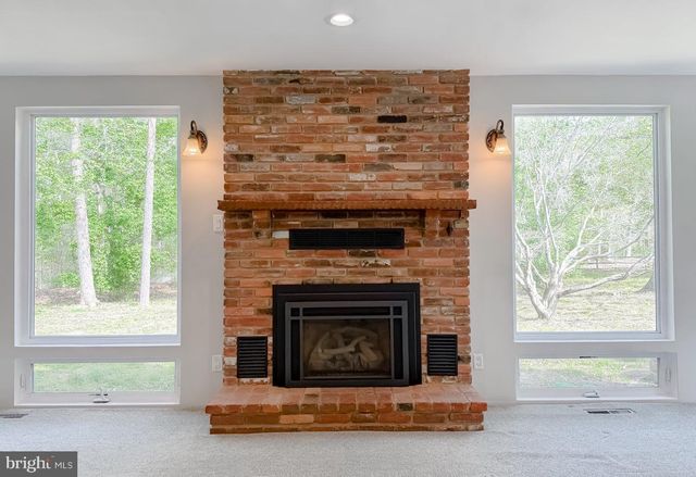2420 CECIL LN, Huntingtown, MD 20639