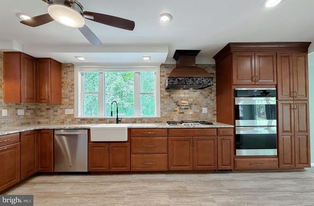 2420 CECIL LN, Huntingtown, MD 20639