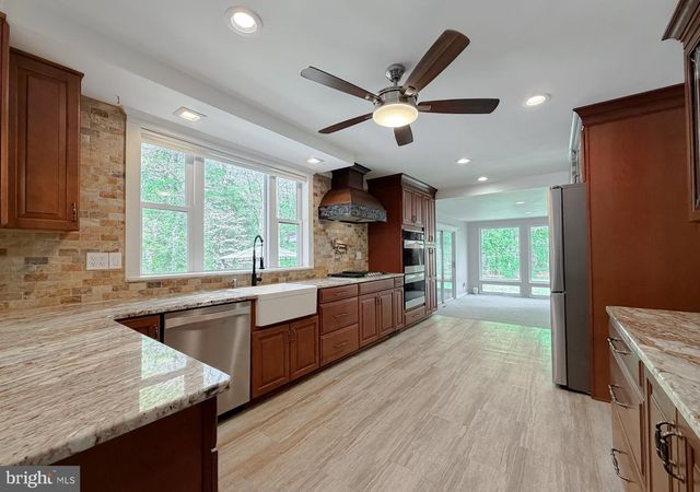 2420 CECIL LN, Huntingtown, MD 20639