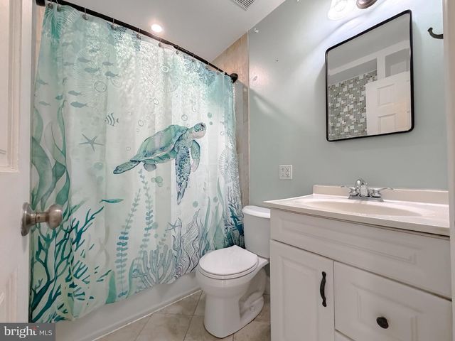 2420 CECIL LN, Huntingtown, MD 20639