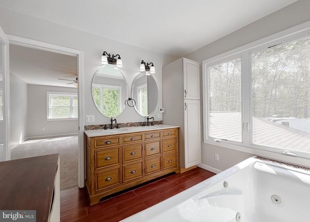 2420 CECIL LN, Huntingtown, MD 20639
