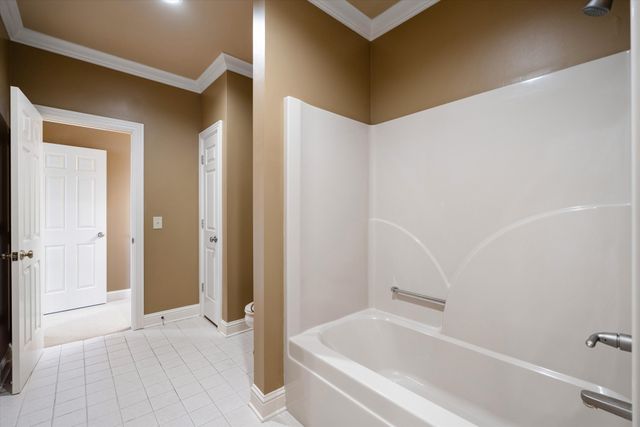 111 Carriage Way, Hendersonville, TN 37075