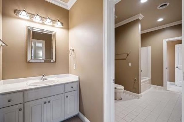 111 Carriage Way, Hendersonville, TN 37075