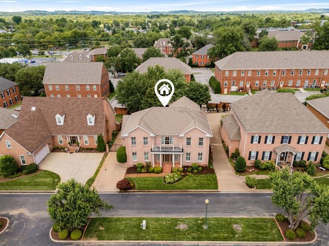 111 Carriage Way, Hendersonville, TN 37075