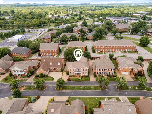 111 Carriage Way, Hendersonville, TN 37075