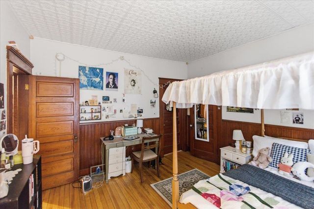 52 Isham Street, Burlington, VT 05401