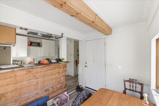 52 Isham Street, Burlington, VT 05401