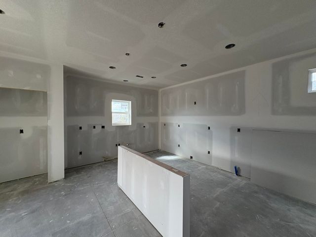 5809 Plumthicket St, Bel Aire, KS 67226