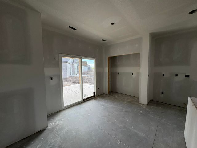 5809 Plumthicket St, Bel Aire, KS 67226