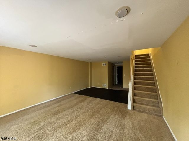 303 Tallwood Ln, Green Brook Twp., NJ 08812