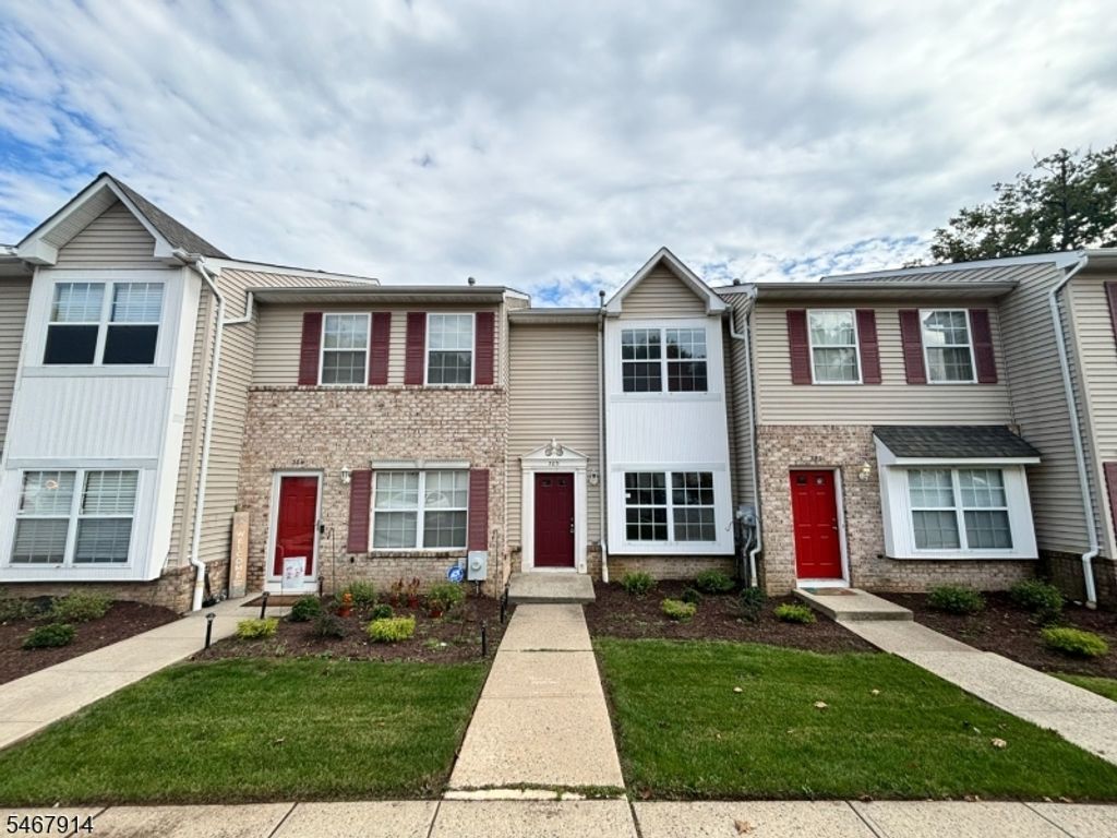 303 Tallwood Ln, Green Brook Twp., NJ 08812 — exterior