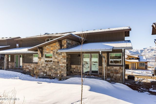E 647 Silver Hill Loop, Hideout, UT 84036