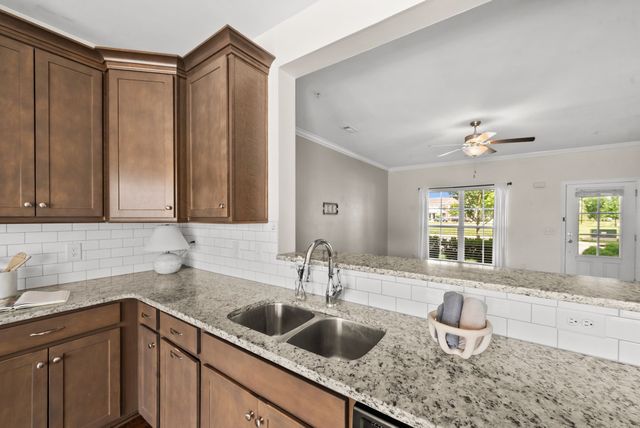 1032 Carraway Ln, Spring Hill, TN 37174