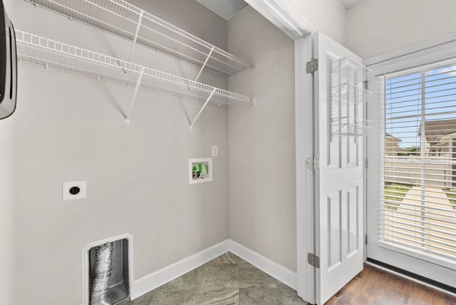 1032 Carraway Ln, Spring Hill, TN 37174