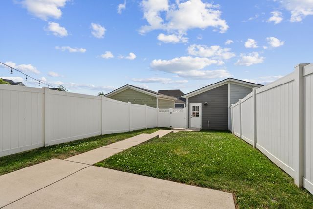 1032 Carraway Ln, Spring Hill, TN 37174