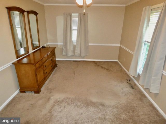 260 CLARKS CORNER RD, New Castle, DE 19720