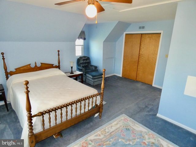 260 CLARKS CORNER RD, New Castle, DE 19720