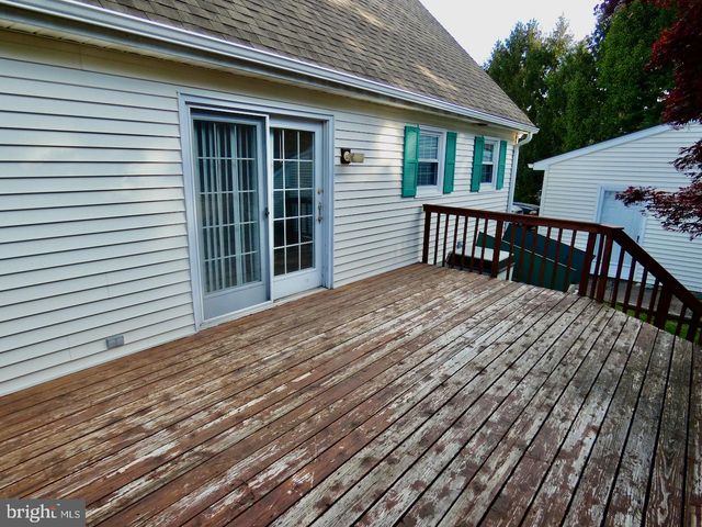 260 CLARKS CORNER RD, New Castle, DE 19720