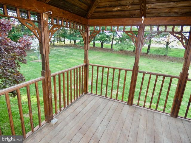 260 CLARKS CORNER RD, New Castle, DE 19720