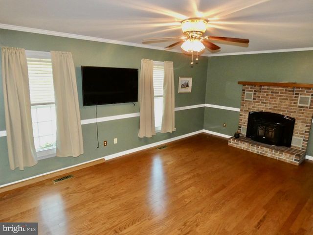 260 CLARKS CORNER RD, New Castle, DE 19720