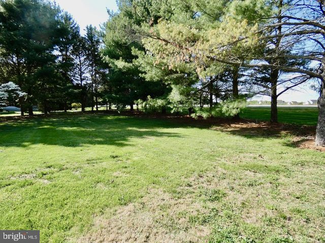 260 CLARKS CORNER RD, New Castle, DE 19720