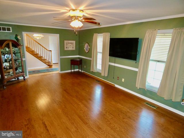 260 CLARKS CORNER RD, New Castle, DE 19720