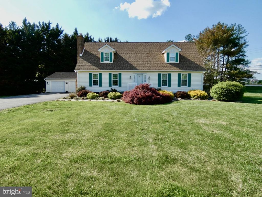 260 CLARKS CORNER RD, New Castle, DE 19720