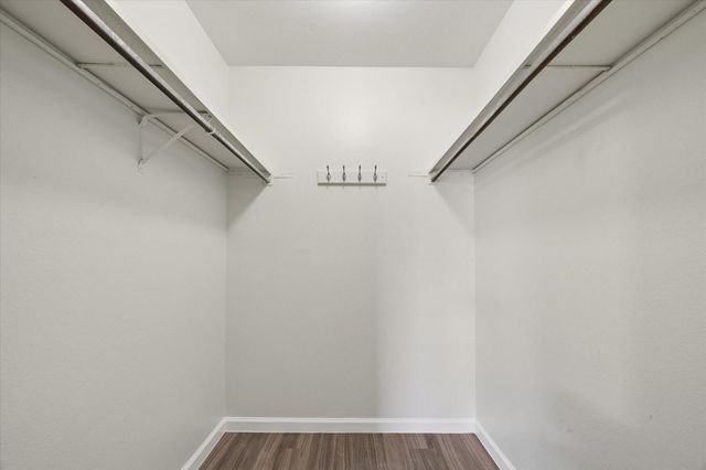 2501 Gulf Fwy 277B, Dickinson, TX 77539