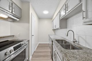 2501 Gulf Fwy 277B, Dickinson, TX 77539