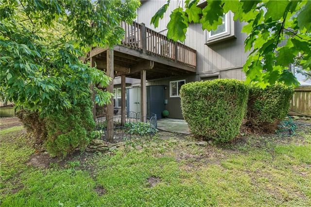 9119 N Camden Avenue, Kansas City, MO 64154